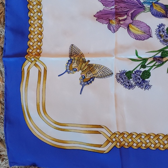 MANTERO silk scark - Picture 5 of 13